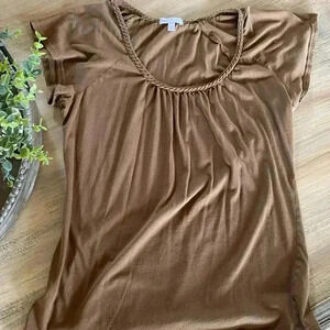 GAP top- size M